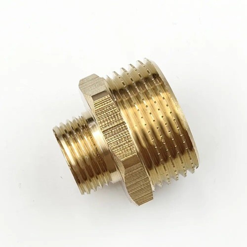 Ниппель латунный переходной НР LD 15 мм 3/8"